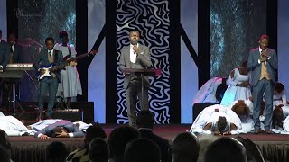 Worship Medley Prayer Phaneroo 485 with Apostle Grace Lubega [upl. by Lleuqar210]