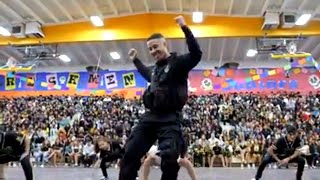 Cop Performs Farewell Dance to High School Students [upl. by Eiral]