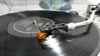 Queen The Show Must Go On da vinile  pre e finale toshiba 335  giradischi technics SLQ212 [upl. by Yenruoj506]