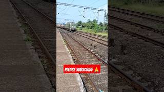 Train running statusyoutubeshortsytshortvideonatureshortsfeedshortstraveltrainyoutubeshort [upl. by Caswell]