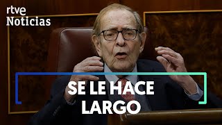 MOCIÓN CENSURA TAMAMES interrumpe a SÁNCHEZ y le pide que ACORTE el quotTOCHO de 20 FOLIOSquot  RTVE [upl. by Rainie2]