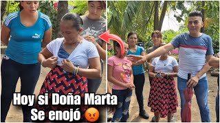 Doña Marta en pleno video muestra que ella no usa brasierle pelaron la cara 😱￼ [upl. by Enaffit]