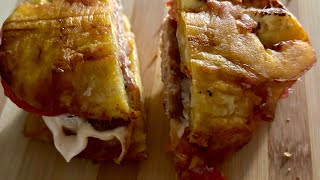 Recette burger avec des plantains [upl. by Eatnuahs]