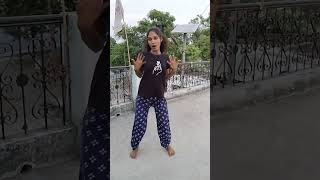 Machari ke jaise tadpe jawani viral dance shorts [upl. by Rothmuller35]