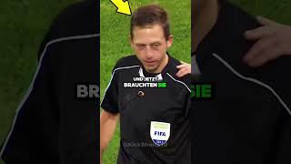 Der arme Schiedsrichter 😱  aber das Ende schiedsrichter verletzung fußball [upl. by Yoral]