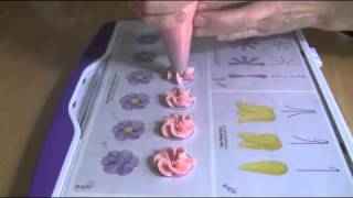 Cake Decorating Piping Techniques How to Make Drop Flowers [upl. by Kire]