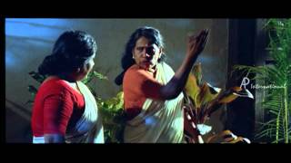 Nanthanam Malayalam Movie  Malayalam Movie  Revathy  Gifts Sarees to Navya Nair [upl. by Mchenry]