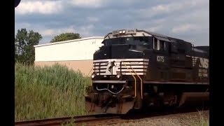 NS 1075 leads CN L501 into Port Huron MI 72514 [upl. by Odessa]