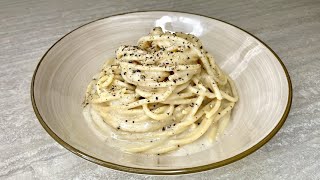 CACIO E PEPE the Italian recipe step by step to make a CREAMY PASTA DISH [upl. by Glogau]