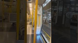 Mind the gap  Metropolitan line mindthegap londonundergroundtransport [upl. by Rush120]