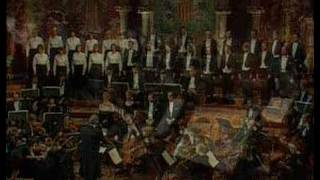 Mozart Requiem Mass in D Minor VIII  Hostias [upl. by Pinckney904]