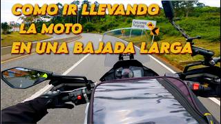 Como llevar la MOTO en una BAJADA PROLONGADA [upl. by Hen]