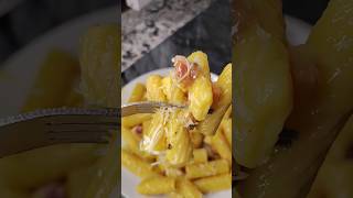 Lets make carbonara 🍝 italianfood italian food homemade italia fyp yummy [upl. by Ddarb]