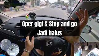 Teknik Cara Lepas Kopling Agar Tidak Mati Mesin Dan Oper Gigi Halus  Tutorial Mobil Manual [upl. by Ainehs]