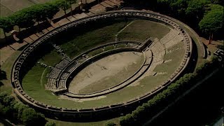 Monumentos  Anfiteatro Teatro y Gladiadores en Pompeya [upl. by Ahearn]