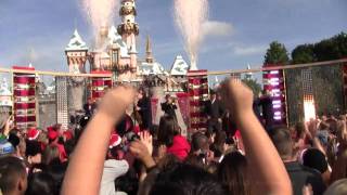 Big Bad Voodoo Daddy and Dancing with the stars performs at Disneyland 2010 in HD [upl. by Adnohs851]