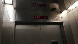 Block 1B PinnacleDuxton Fujitec Elevator Lift E [upl. by Beshore]