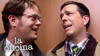 Dwight y Andy intercambian insultos  The Office Latinoamérica [upl. by Muhcan]