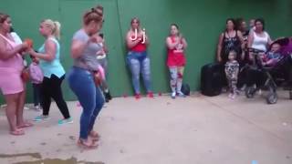 Gitanas bailando 2016 rumbas portuguesa centollito [upl. by Tra]