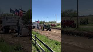 John Deere B Tractor Pull tractor tractorpulling deere johndeere [upl. by Nagaem]