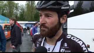 Simon Geschke im Interview nach LüttichBastogne–Lütich 2015 [upl. by Gonnella]