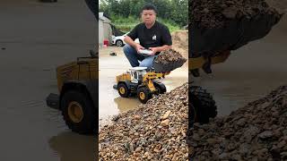 Remote control large forklift toy engineering vehicle model childrens toys rc remote control ca [upl. by Yllah]