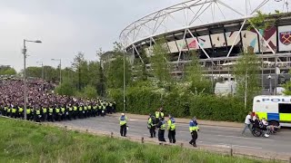 WEST HAM vs EINTRACHT FRANKFURT  Impactante imagen de su AFICIÓN tras tomar el Camp Nou [upl. by Baptiste]