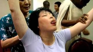 圣灵充满讲出方言 Filled with Holy Spirit speaking in tongues [upl. by Hubble]