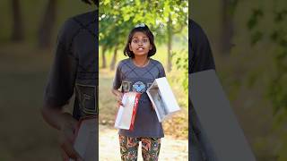 Betiyaan ko Gift🎁 me kya mila End me dekho shorts gift funny prank [upl. by Naujd]