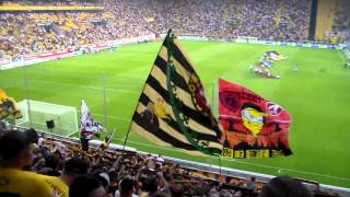 Dynamo Dresden  West Ham United DYNAMO Hymne  KBlock [upl. by Lessur]