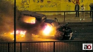 Police vehicle torched near Tahrir حرق عربية شرطة على كوبري أكتوبر [upl. by Ryle531]