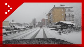 Maltempo in Piemonte la neve si spinge fin sotto gli 800 metri camera car allaltezza di Vernante [upl. by Mulry]