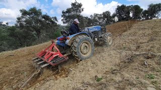 Yokuş Yukarı Bile Sürebilir   New Holland TT 55 B [upl. by Damick885]