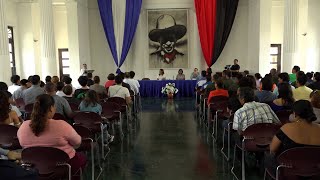 Realizan conferencia sobre la guerra centroamericana de Nicaragua [upl. by Nylkoorb]