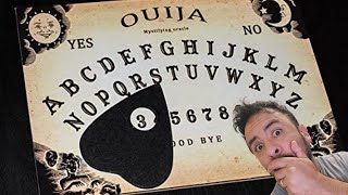 JOVEN Mμ∈R∈ por jugar a LA OUIJA [upl. by Namlaz118]