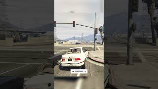 زمان رانندگی کردن اعضای خانواده چی میچسبه؟😂gta game shorts گیم gtav [upl. by Smeaj]