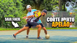 3 CORTES HUMILHANTES E FÁCEIS do futebol de rua 3 [upl. by Nnylhtak207]