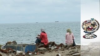 The man who Filmed the Tsunami  Shocking footage of the Indonesian disaster [upl. by Rawdan585]