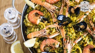 RICETTA PAELLA DI BARCELLONA • Cucina Venere con ospite Roberto di Pizzeria la via [upl. by Ruyam]