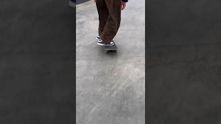 Тгк  freshP1uuug skater skaterboyskatebording skate skatetricksскейты скейтбордингregplug [upl. by Ardnuek]