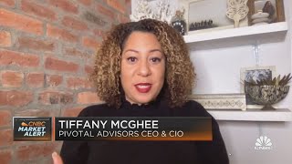 Pivotals Tiffany McGhee on why her top stock right now is in the insurance sector [upl. by Klapp]