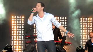 Rasmus Seebach  Den anden side Live [upl. by Enelram]