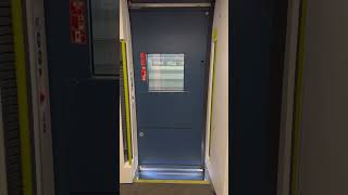 Eurostar e320 Door Closing [upl. by Noryk]