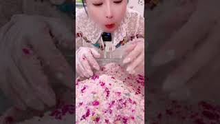 ASMR POWDERY ICE shavediceeating satisfying asmr powderyasmr shavedice freezerfrost [upl. by Colley]