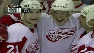 Fedorov Unbelievable OneHanded Tip Goal 2002 [upl. by Sension225]