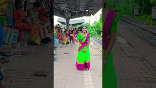 Bangal mein piya chalave gadariya dance [upl. by Peckham]