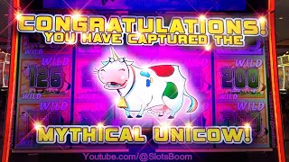 UNICOW CATCH Invaders Return From the Planet Moolah  CASINO SLOTS BONUS [upl. by Clarabelle]