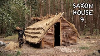 Building a Thatch Roof House Bushcraft Saxon House Part 9 [upl. by O'Kelly]