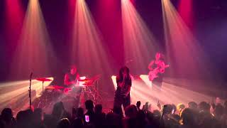 Ari Abdul  Hellgirl Live at Melkweg Amsterdam [upl. by Lockhart]