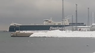 Finnlines MV Finneco III leaving Paldiski timelapse [upl. by Milano45]